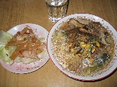 ナムル入り中華ラーメン